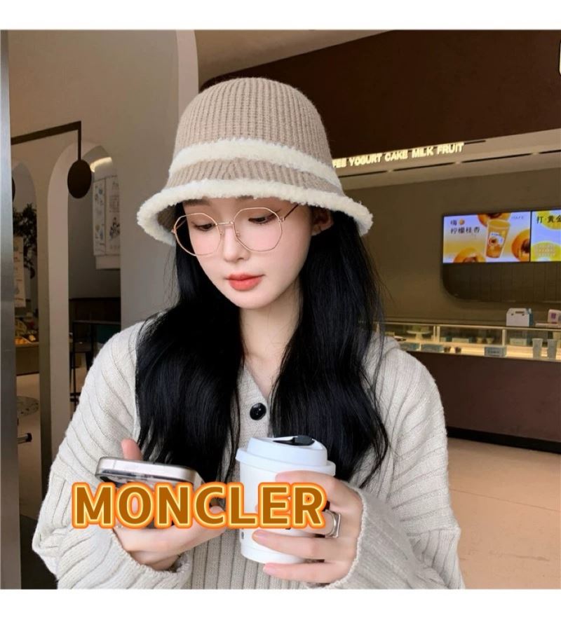 Moncler Caps